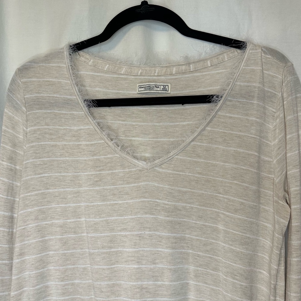 Abercrombie & Fitch A&F Long Sleeve V-Neck Striped Tunic Fringe Accent M